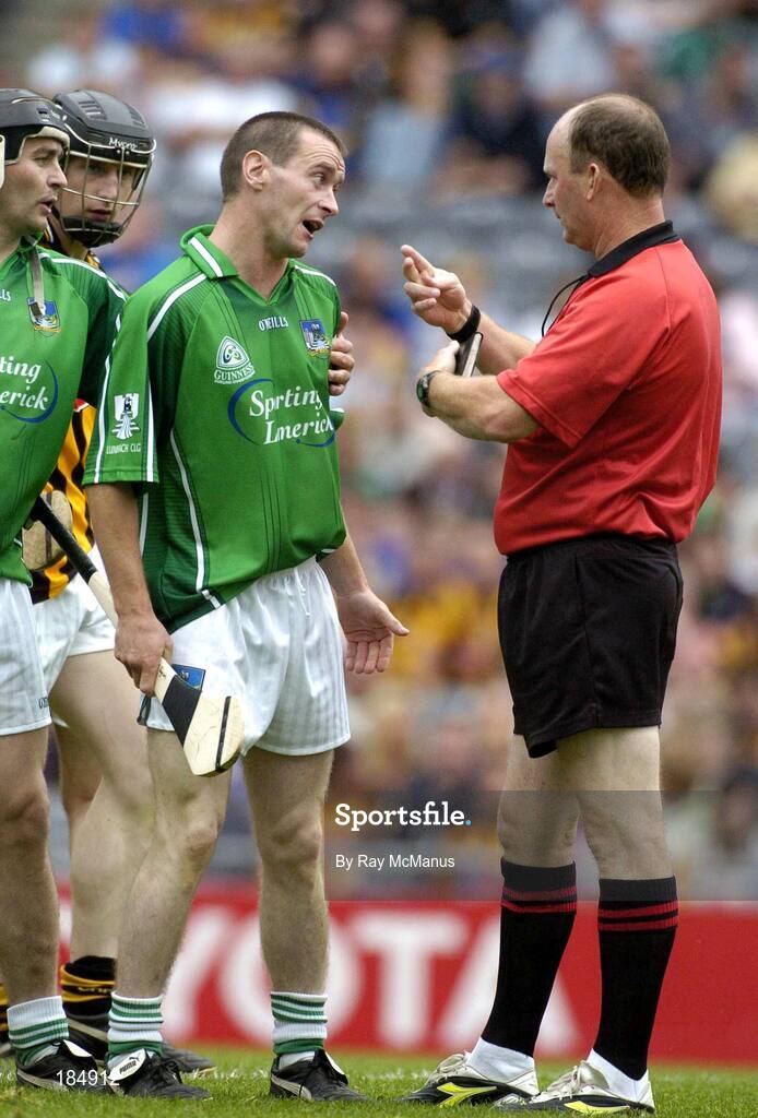 31 July 2005; Referee Ger Harrington explains to Limerick's Donie Ryan as to why he disallowed the 'goal' in the first minute of the second half. Guinness All-Ireland Senior Hurling Championship Quarter-Final, Kilkenny v Limerick, Croke Park, Dublin. Picture credit; Ray McManus / SPORTSFILE