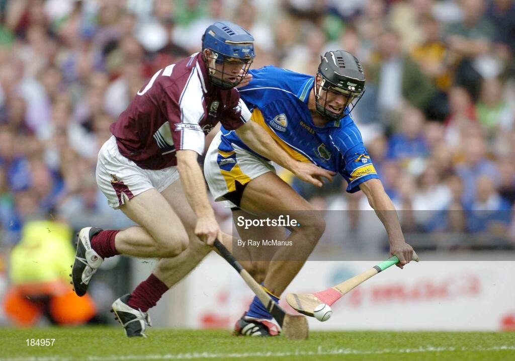 31 July 2005; Damien Hayes, Galway, is tackled by Hugh Moloney, Tipperary. Guinness All-Ireland Senior Hurling Championship Quarter-Final, Galway v Tipperary, Croke Park, Dublin. Picture credit; Ray McManus / SPORTSFILE