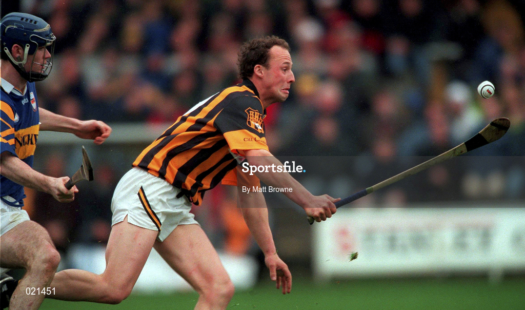 28 March 1999; Andy Comerford of Kilkenny during the Church and General National Hurling League Division 1B match between Kilkenny and Tipperary at Nowlan Park in Kilkenny. Photo by Matt Browne/Sportsfile
