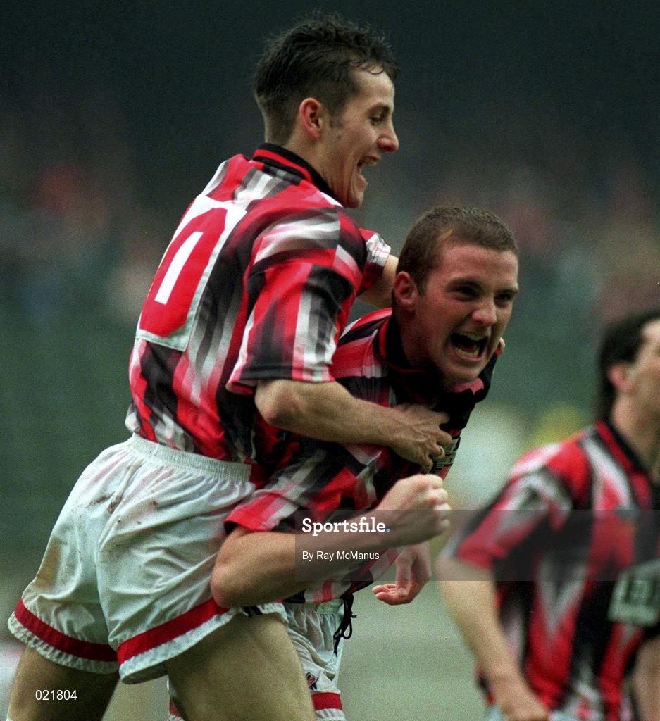 14 May 1994; Eddie Annand, left, of Sligo Rovers congratulates team-mate Gerry Carr on scoring the winning goal during the FAI Cup Final match between Sligo Rovers and Derry City at Lansdowne Road in Dublin. Photo by Ray McManus/Sportsfile