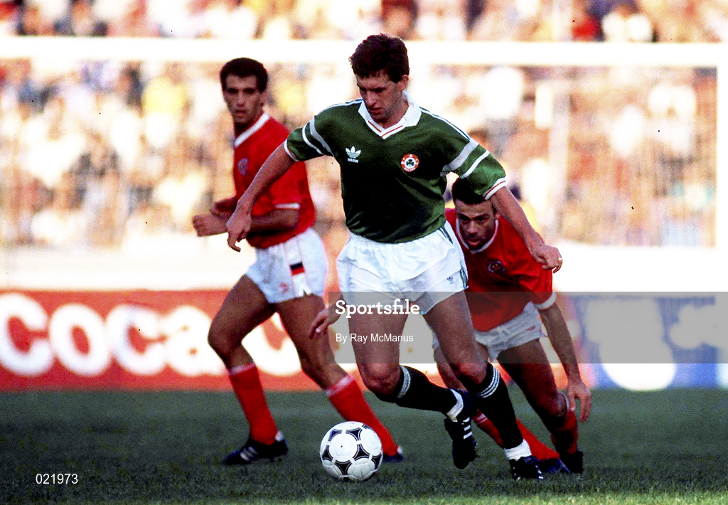 15 November 1989; Kevin Sheedy of Republic of Ireland during the FIFA World Cup Qualifying match between Matla and Republic of Ireland at the Ta'Qali Stadium in Valetta, Malta. Photo by Ray McManus/Sportsfile
