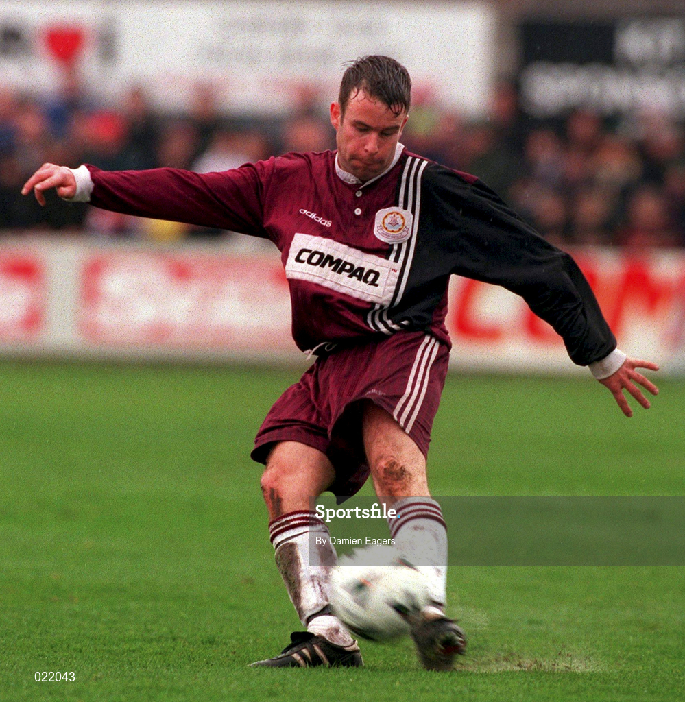 4 April 1999; Mick Quirke of Galway United during the Harp Lager FAI Cup Semi-Final match between Galway United United and Finn Harps at Terryland park in Galway. Photo by Damien Eagers/Sportsfile