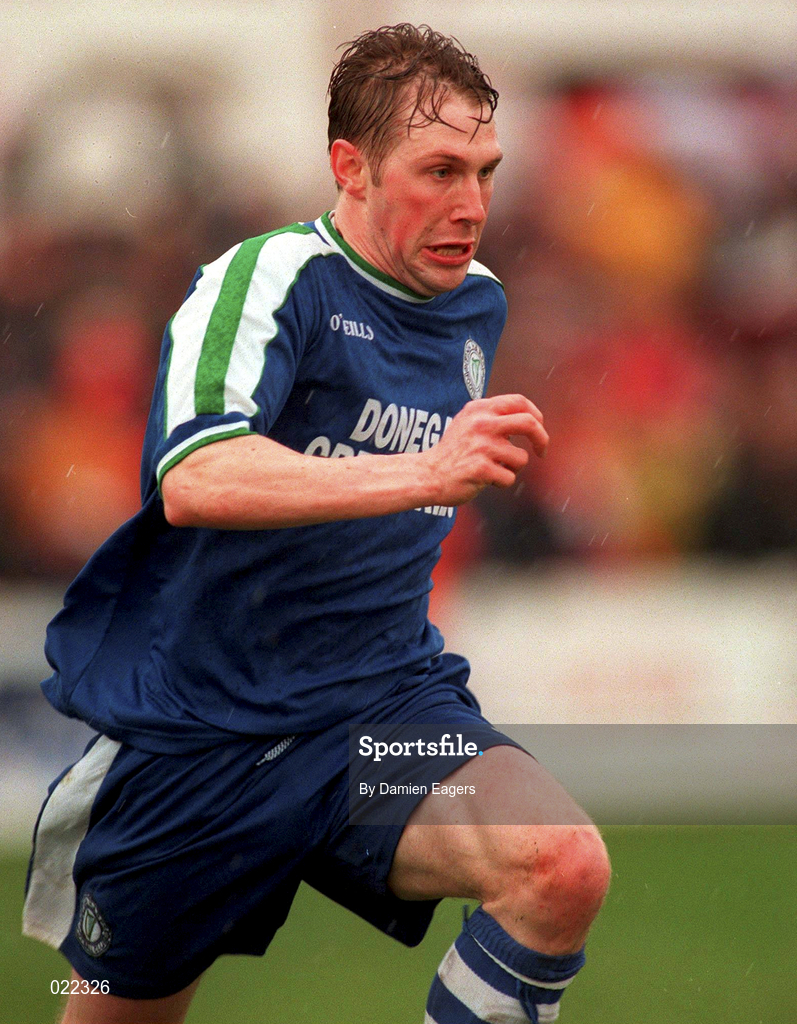 4 April 1999; Tom Mohan of Finn Harps during the Harp Lager FAI Cup Semi-Final match between Galway United United and Finn Harps at Terryland park in Galway. Photo by Damien Eagers/Sportsfile