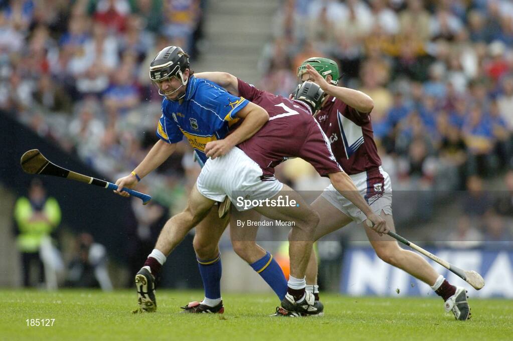 31 July 2005; John Devane, Tipperary, in action against David Collins (7) and Fergal Healy, Galway. Guinness All-Ireland Hurling Championship, Quarter-Final, Galway v Tipperary, Croke Park, Dublin. Picture credit; Brendan Moran / SPORTSFILE