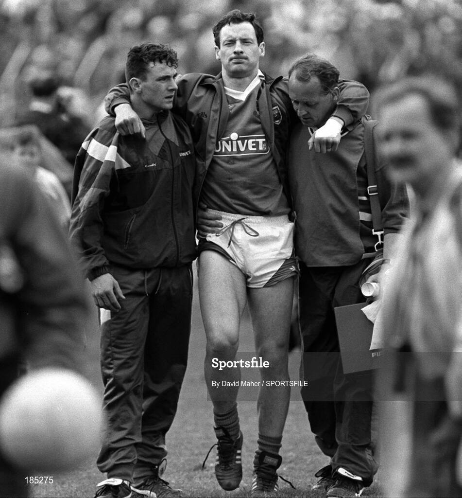 15 August 1993; Dermot Flanagan, Mayo, is helped to the dressing rooms after the game. All-Ireland Football semi-final, Cork v Mayo, Croke Park, Dublin. Picture credit; David Maher / SPORTSFILE