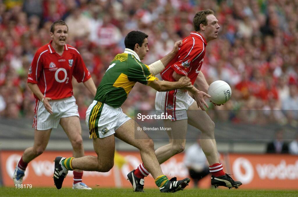 28 August 2005; Philip Clifford, Cork, supported by team-mate James Masters, left, in action against Aidan O'Mahony, Kerry. Bank of Ireland All-Ireland Senior Football Championship Semi-Final, Kerry v Cork, Croke Park, Dublin. Picture credit; Brendan Moran / SPORTSFILE