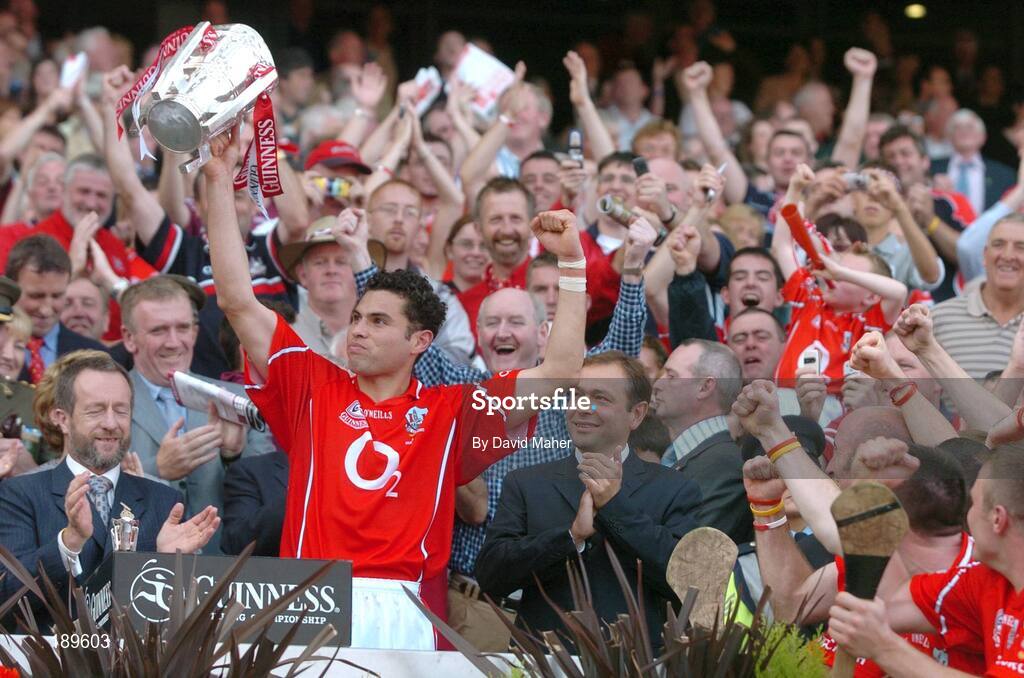 11 September 2005; Cork captain Sean Og O hAilpin lifts the Liam MacCarthy Cup. Guinness All-Ireland Senior Hurling Championship Final, Galway v Cork, Croke Park, Dublin. Picture credit; David Maher / SPORTSFILE