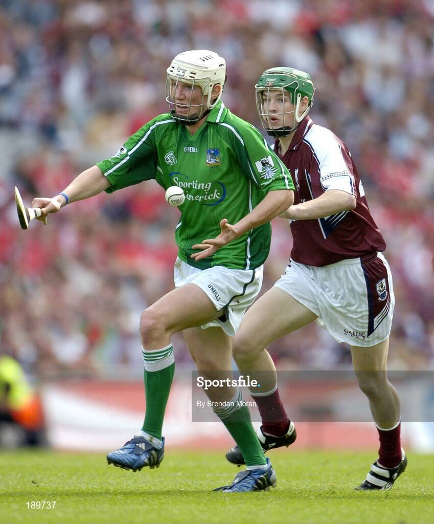 11 September 2005; Seamus Hickey, Limerick, in action against Shane Howley, Galway. ESB All-Ireland Minor Hurling Championship Final, Galway v Limerick, Croke Park, Dublin. Picture credit; Brendan Moran / SPORTSFILE