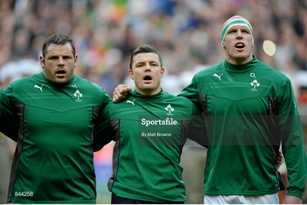 15 March 2014; Ireland's Mike Ross, Brian O'Driscoll and Paul O'Connell during the national anthem ahead of the game. RBS Six Nations Rugby Championship 2014, France v Ireland, Stade De France, Saint Denis, Paris, France. Picture credit: Matt Browne / SPORTSFILE