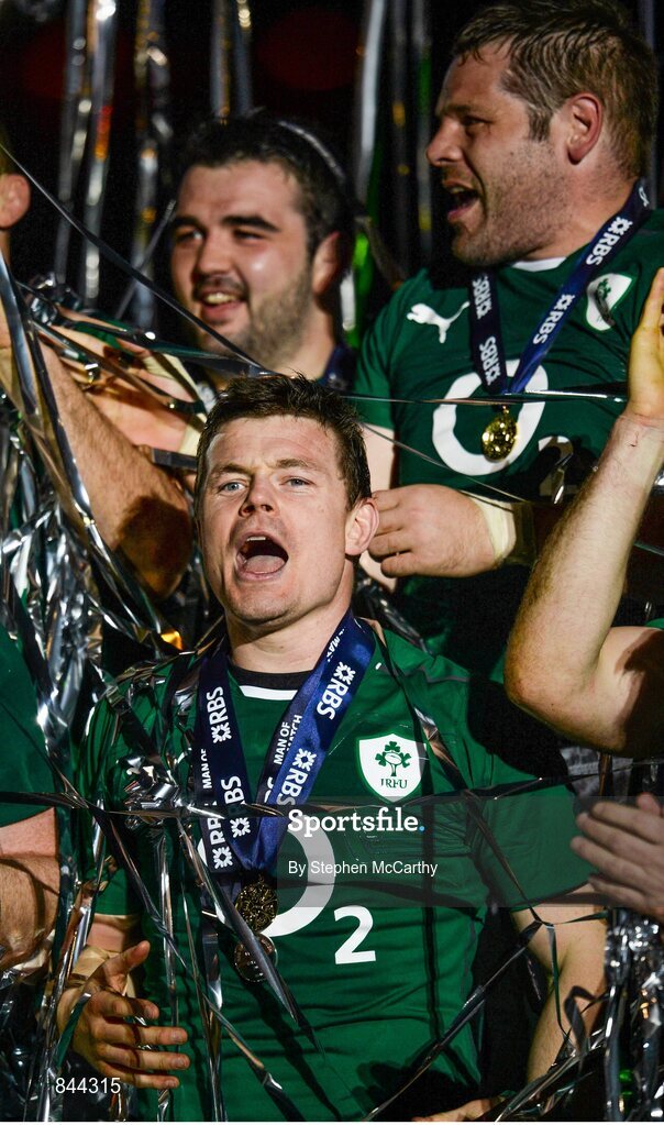 15 March 2014; Brian O'Driscoll, Ireland, celebrates following his side's victory. RBS Six Nations Rugby Championship 2014, France v Ireland. Stade De France, Saint Denis, Paris, France. Picture credit: Stephen McCarthy / SPORTSFILE