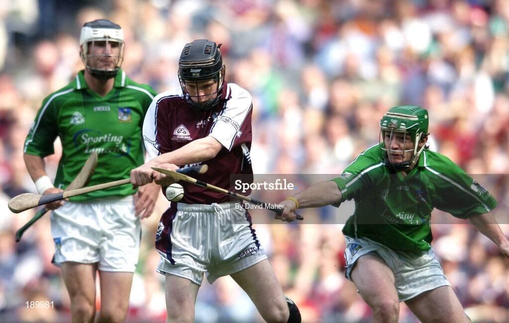 11 September 2005; Denis O'Connor, Galway, in action against Sean Brown, Limerick. ESB All-Ireland Minor Hurling Championship Final, Galway v Limerick, Croke Park, Dublin. Picture credit; David Maher / SPORTSFILE