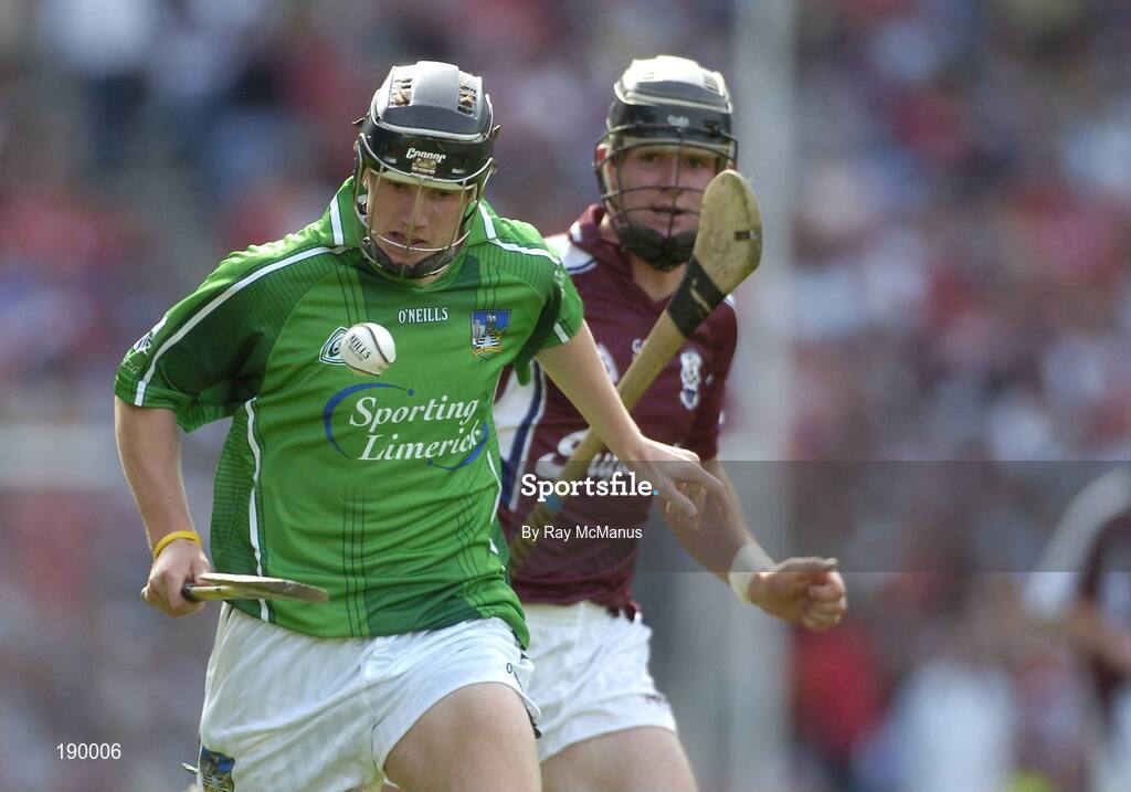11 September 2005; Eoin Ryan, Limerick, in action against Andrew Keary, Galway. ESB All-Ireland Minor Hurling Championship Final, Galway v Limerick, Croke Park, Dublin. Picture credit; Ray McManus / SPORTSFILE
