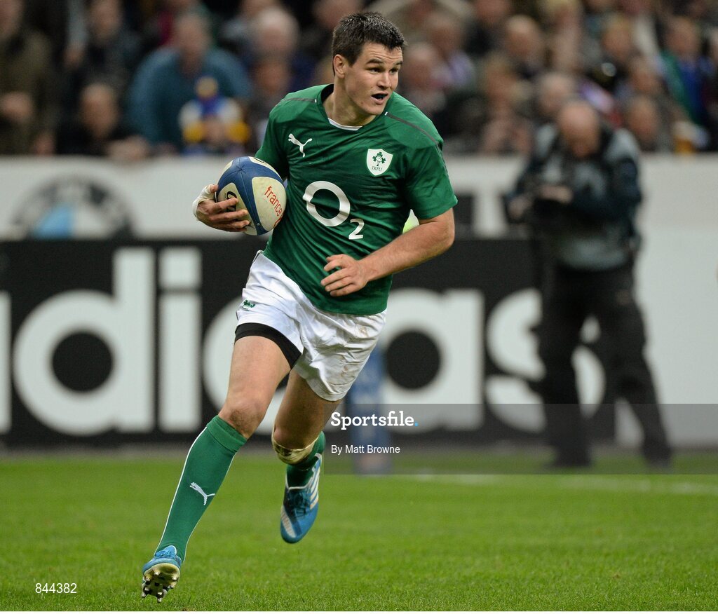 15 March 2014; Jonathan Sexton, Ireland, on his way to scoring his second try against France. RBS Six Nations Rugby Championship 2014, France v Ireland, Stade De France, Saint Denis, Paris, France. Picture credit: Matt Browne / SPORTSFILE