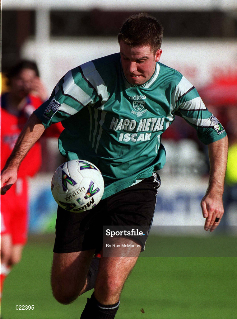 2 April 1999;  Barry O'Connor of Bray Wanderers during the FAI Cup semi-final between Shelbourne and Bray Wanderers at Tolka Park in Dublin. Photo by Ray McManus/Sportsfile