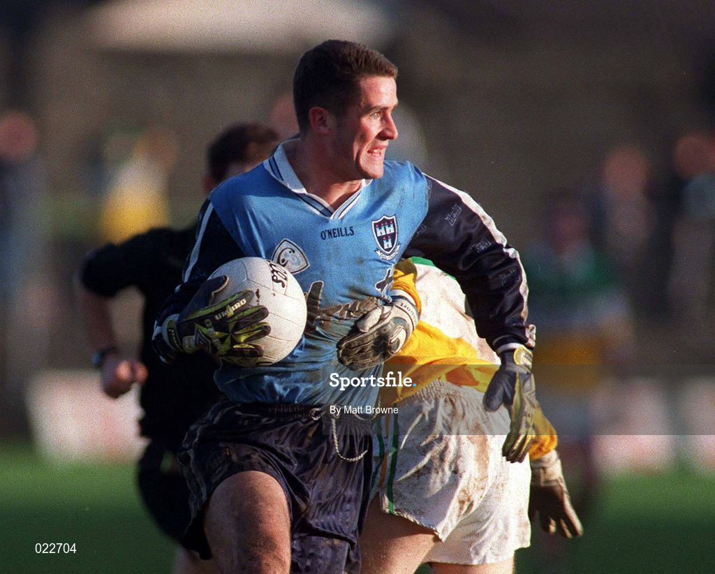 29 November 1998; Enda Sheedy of Dublin  during the Church & General National Football League Division 1A match between Offaly and Dublin at O'Connor Park in Tullamore. Photo by Matt Browne/Sportsfile