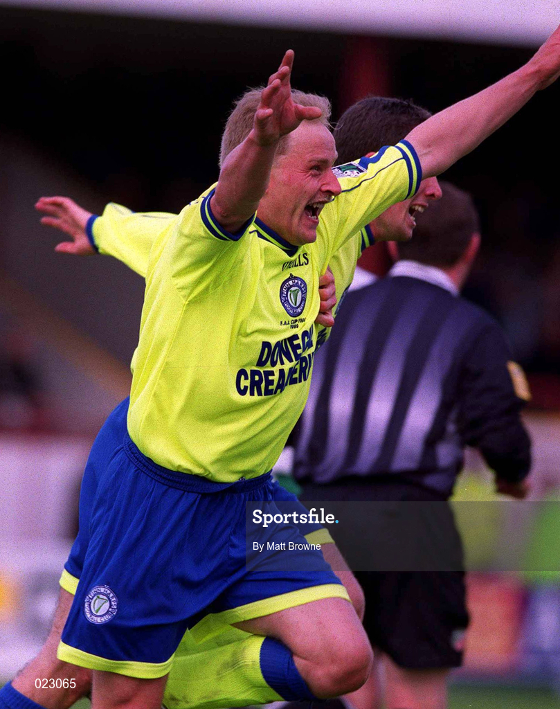 15 May 1999; Jonathan Speak celebrates his side's first goal during the FAI Cup Final Replay match between Bray Wanderers and Finn Harps at Tolka Park in Dublin. Photo by Matt Browne/Sportsfile