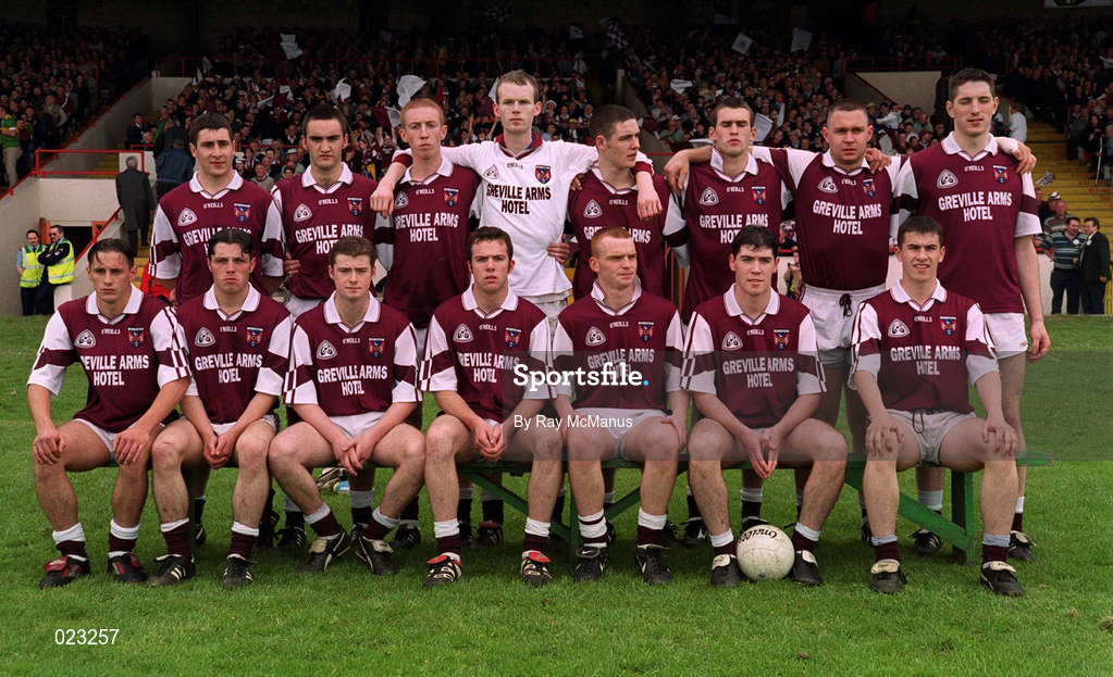 15 May 1999; The Westmeath team ahead of the All-Ireland U21 Football Championship Final match at the Gaelic Grounds in Limerick. Photo by Ray McManus/Sportsfile