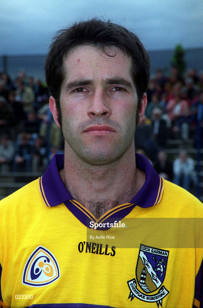 16 May 1999; Scott Doran of Wexford ahead of the Bank of Ireland Leinster Senior Football Championship Preliminary Round Replay match between Longford and Wexford at Pearse Park in Longford. Photo by Aoife Rice/Sportsfile