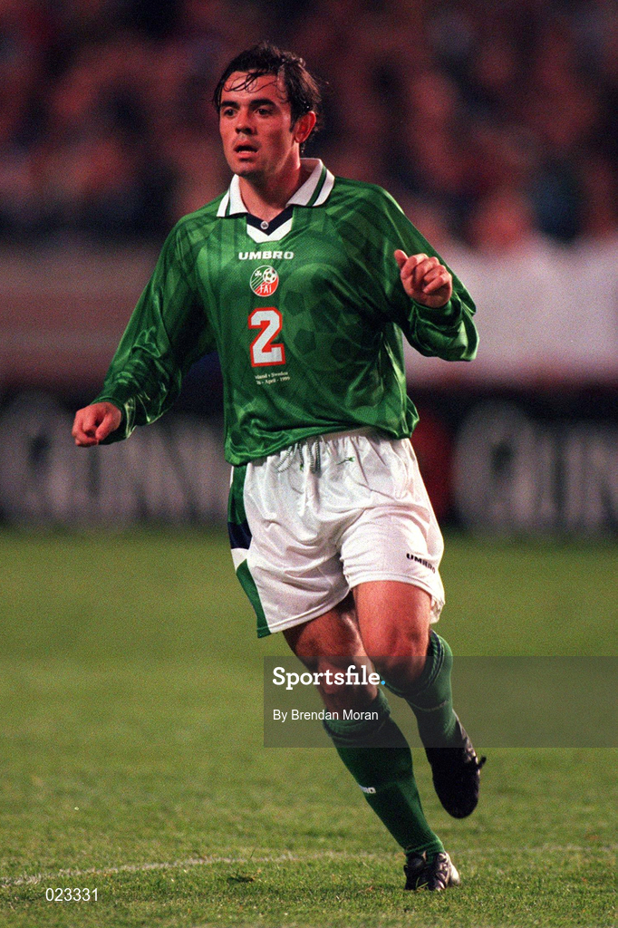 28 April 1999; Stephen Carr of Republic of Ireland during the International friendly match between Republic of Ireland and Sweden at Lansdowne Road in Dublin. Photo By Brendan Moran/Sportsfile