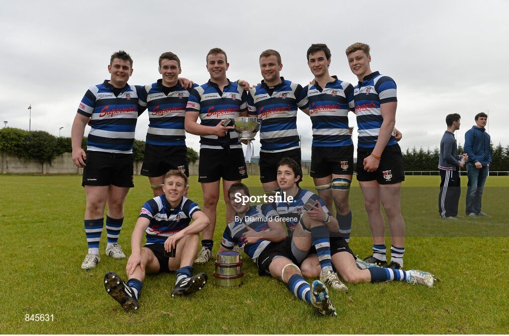 17 March 2014; Crescent College players, all from Old Crescent RFC, celebrate with the cup after defeating Ardscoil Ris. SEAT Munster Schools Senior Cup Final, Ard Scoil Ris v Crescent College Comprehensive, Thomond Park, Limerick. Picture credit: Diarmuid Greene / SPORTSFILE