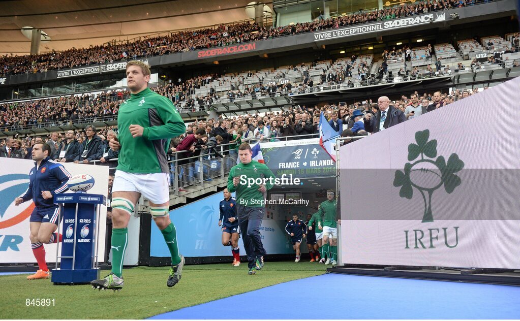 15 March 2014; Chris Henry, Ireland. RBS Six Nations Rugby Championship 2014, France v Ireland, Stade De France, Saint Denis, Paris, France. Picture credit: Stephen McCarthy / SPORTSFILE