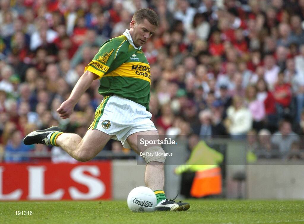 25 September 2005; Dara O Cinneide, Kerry. Bank of Ireland All-Ireland Senior Football Championship Final, Kerry v Tyrone, Croke Park, Dublin. Picture credit; Ray McManus / SPORTSFILE *** Local Caption *** Any photograph taken by SPORTSFILE during, or in connection with, the 2005 Bank of Ireland All-Ireland Senior Football Final which displays GAA logos or contains an image or part of an image of any GAA intellectual property, or, which contains images of a GAA player/players in their playing uniforms, may only be used for editorial and non-advertising purposes.  Use of photographs for advertising, as posters or for purchase separately is strictly prohibited unless prior written approval has been obtained from the Gaelic Athletic Association.