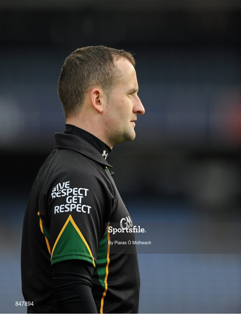 8 March 2014; Linesman Brendan Cawley. Leinster Colleges Senior Football Championship Final, Coláiste Eoin v Marist Athlone. Croke Park, Dublin. Picture credit: Piaras Ó Mídheach / SPORTSFILE