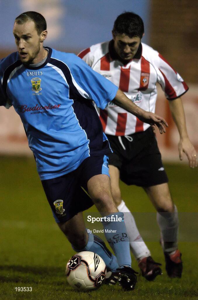 31 October 2005; Damien Dupuy, UCD, in action against Peter Hutton, Derry City. eircom League, Premier Division, UCD v Derry City, Belfield Park, UCD, Dublin. Picture credit: David Maher / SPORTSFILE