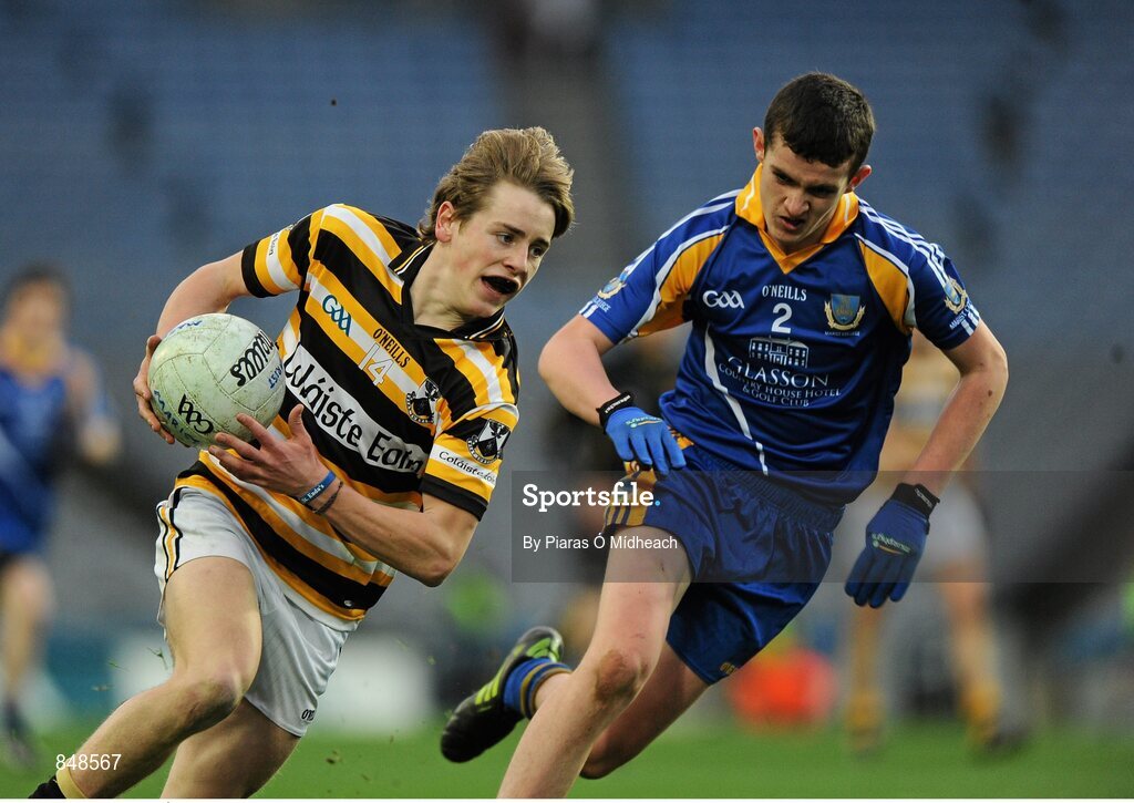 8 March 2014; Colm Ó Neill, Coláiste Eoin, in action against Alan Daly, Marist Athlone. Leinster Colleges Senior Football Championship Final, Coláiste Eoin v Marist Athlone. Croke Park, Dublin. Picture credit: Piaras Ó Mídheach / SPORTSFILE
