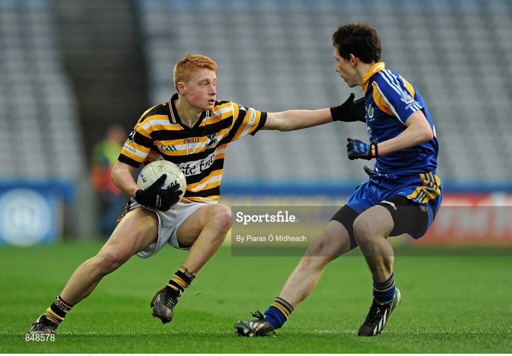 8 March 2014; Lúc Ó Giolláin, Coláiste Eoin, in action against Frank Farrell, Marist Athlone. Leinster Colleges Senior Football Championship Final, Coláiste Eoin v Marist Athlone. Croke Park, Dublin. Picture credit: Piaras Ó Mídheach / SPORTSFILE