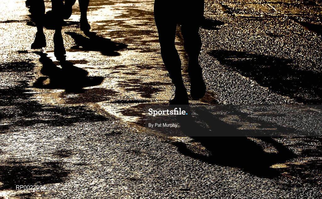 31 October 2005; Athletes make their way through the course during the 2005 adidas Dublin City Marathon. Picture credit: Pat Murphy / SPORTSFILE