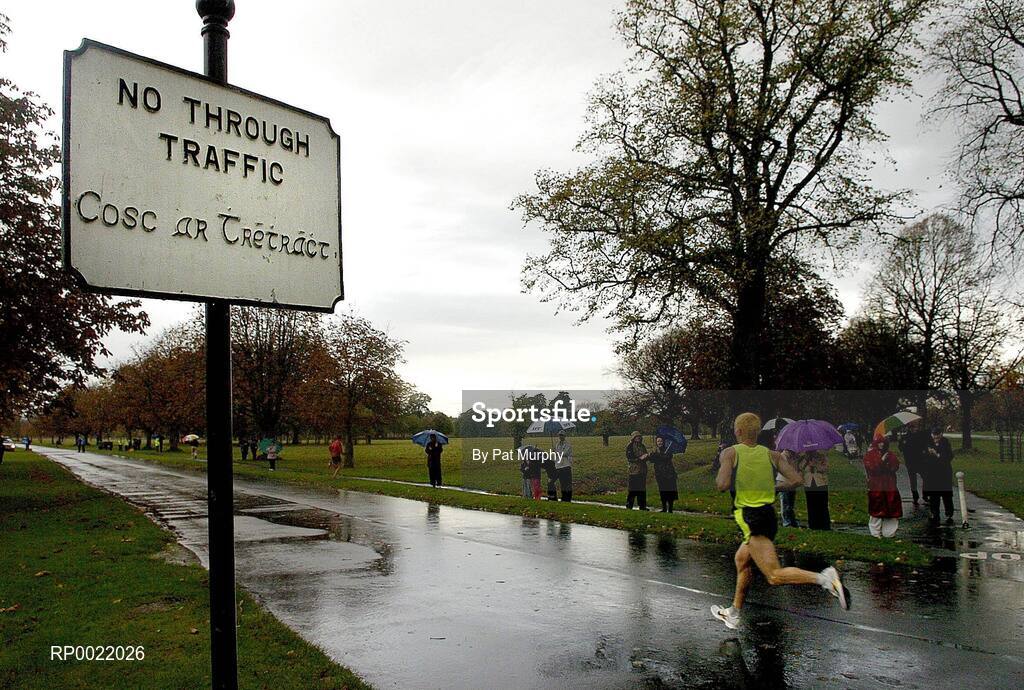 31 October 2005; An athlete makes his way through the Phoenix Park during the 2005 adidas Dublin City Marathon. Picture credit: Pat Murphy / SPORTSFILE