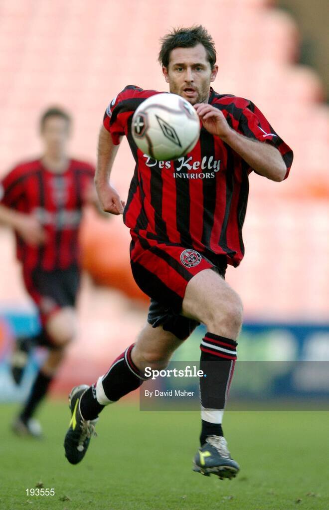 31 October 2005; Dessie Byrne, Bohemians. eircom League, Premier Division, Bohemians v Cork City, Dalymount Park, Dublin. Picture credit: David Maher / SPORTSFILE