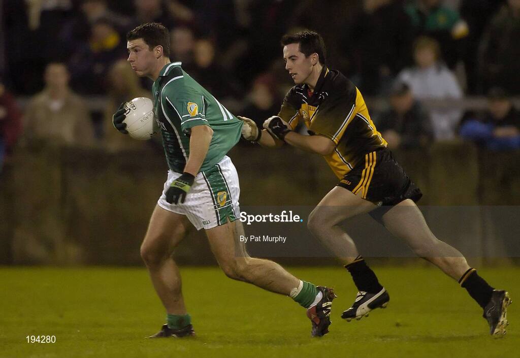 12 November 2005; Colin Moran, Leinster, in action against Aaron Kernan, Ulster. M Donnelly Interprovincial Football Championship Final, Leinster v Ulster, Parnell Park, Dublin. Picture credit: Pat Murphy / SPORTSFILE
