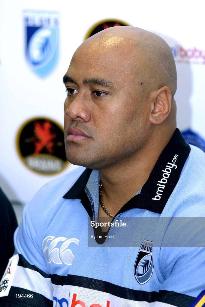 14 November 2005; Former New Zealand All Black winger Jonah Lomu who has signed up to play for Cardiff Blues. Arms Park, Cardiff, Wales. Picture credit: Tim Parfitt / SPORTSFILE