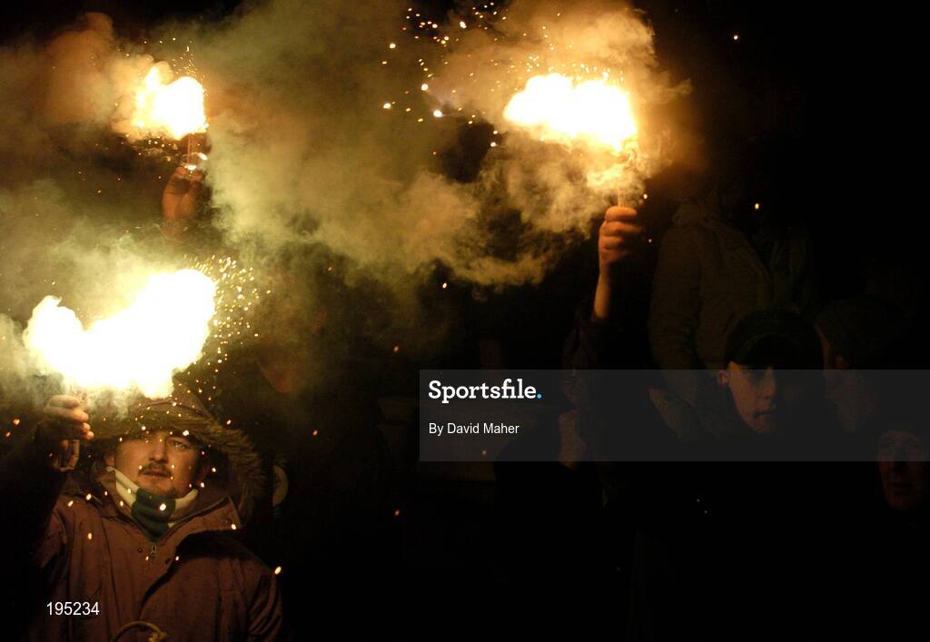 25 November 2005; Shamrock Rovers supporters cheers on their team before the start of the game. eircom league Promotion / Relegation Play-off, 2nd Leg, Dublin City v Shamrock Rovers, Tolka Park, Dublin. Picture credit: David Maher / SPORTSFILE