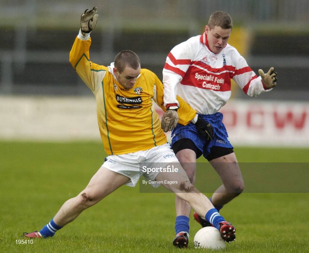 27 November 2005; Colin Brady, St Galls, in action against Gavin Diamond, Bellaghy. Ulster Club Senior Football Championship Final, Bellaghy v St. Galls, Healy Park, Omagh, Co. Tyrone. Picture credit: Damien Eagers / SPORTSFILE