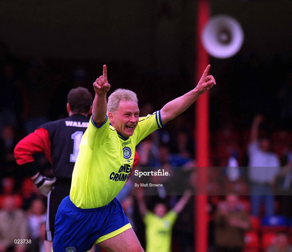 15 May 1999; Jonathan Speak celebrates his side's first goal during the FAI Cup Final Replay match between Bray Wanderers and Finn Harps at Tolka Park in Dublin. Photo by Matt Browne/Sportsfile
