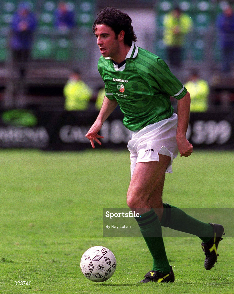 29 May 1999; Keith O'Neill of Republic of Ireland during the International Friendly match between Republic of Ireland and Northern Ireland at Lansdowne Road in Dublin. Photo by Ray Lohan/Sportsfile