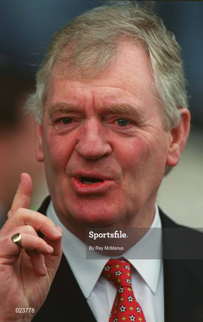 29 May 1999; Northern Ireland manager Lawrie McMenemy before the International Friendly match between Republic of Ireland and Northern Ireland at Lansdowne Road in Dublin. Photo by Ray McManus/Sportsfile