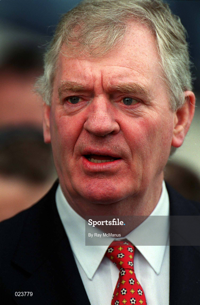 29 May 1999; Northern Ireland manager Lawrie McMenemy before the International Friendly match between Republic of Ireland and Northern Ireland at Lansdowne Road in Dublin. Photo by Ray McManus/Sportsfile