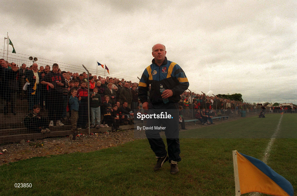 16 May 1999; Longford Manager Michael McCormack during the Bank of Ireland Leinster Senior Football Championship Preliminary Round Replay match between Longford and Wexford at Pearse Park in Longford. Photo by David Maher/Sportsfile