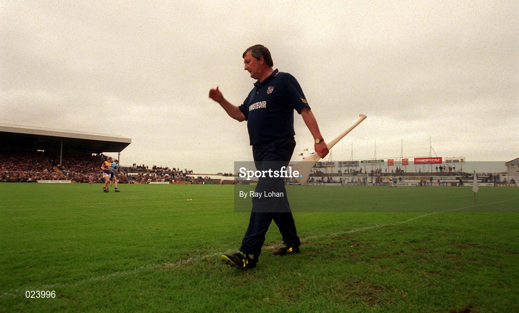 30 May 1999; Wexford manager Rory Kinsella during the Guinness Leinster Senior Hurling Championship Quarter-Final match between Dublin and Wexford at Nowlan Park in Kilkenny. Photo by Ray Lohan/Sportsfile