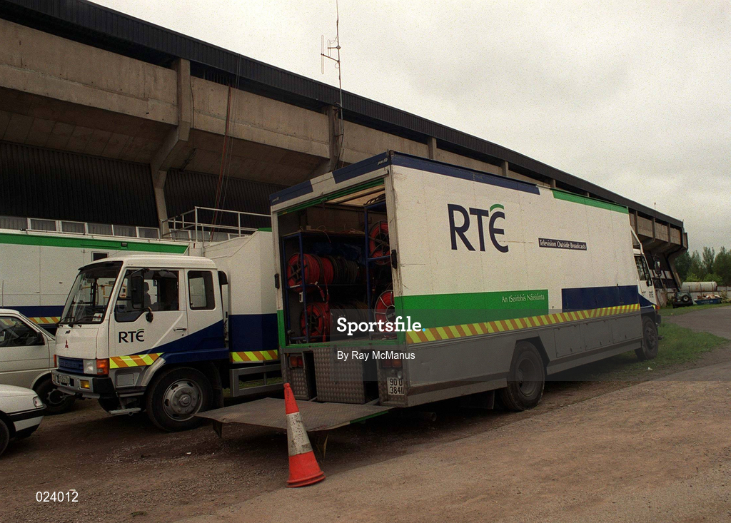 30 May 1999; RTÉ Outside Broadcast Unit vans at the Guinness Munster Senior Hurling Championship Quarter-Final match between Limerick and Waterford at Páirc Uí Chaoimh in Cork. Photo by Ray McManus/Sportsfile