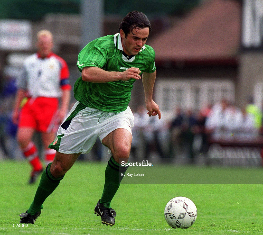 29 May 1999; Stephen Carr of Republic of Ireland during the International Friendly match between Republic of Ireland and Northern Ireland at Lansdowne Road in Dublin. Photo by Ray Lohan/Sportsfile