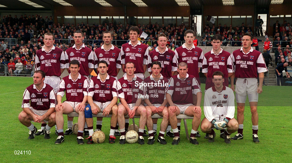 30 May 1999; The Westmeath team before the Bank of Ireland Leinster Senior Football Championship 2nd Preliminary Round match between Westmeath and Longford at Cusack Park in Mullingar, Westmeath. Photo by Aoife Rice/Sportsfile