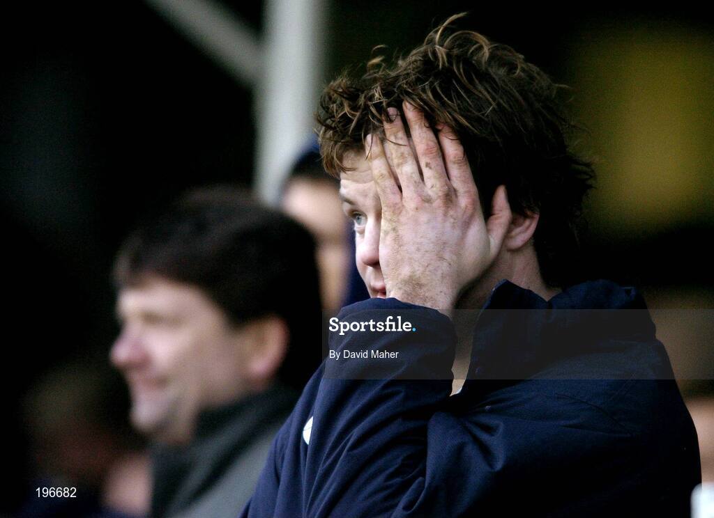 31 December 2005; Brian O'Driscoll, Leinster, watches the closing stages of the game. Celtic League 2005-2006, Group A, Leinster v Munster, RDS, Dublin. Picture credit: David Maher / SPORTSFILE