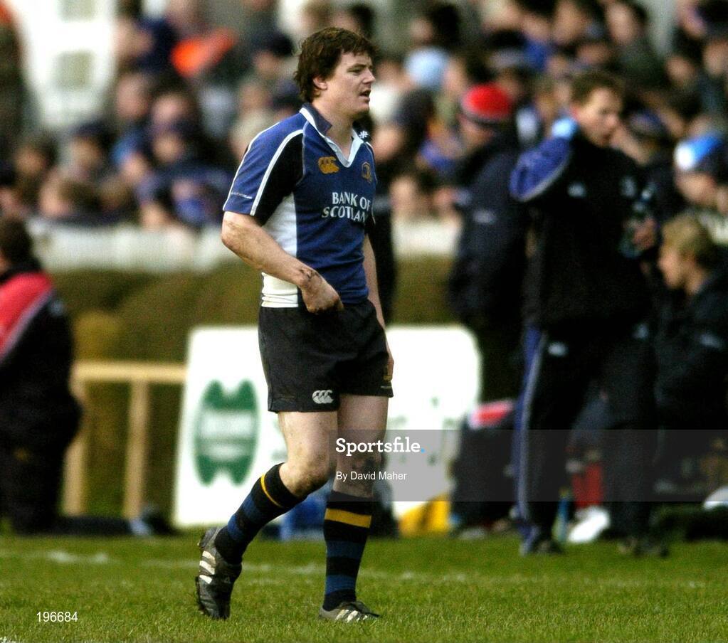 31 December 2005; Brian O'Driscoll, Leinster, leaves the pitch during the second half, after being substituted. Celtic League 2005-2006, Group A, Leinster v Munster, RDS, Dublin. Picture credit: David Maher / SPORTSFILE