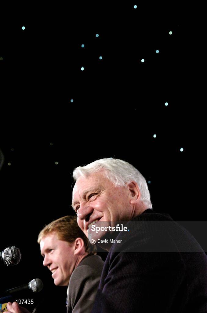 16 January 2006; Sir Bobby Robson, International Football Consultant, with Steve Staunton, at an FAI press conference to confirm Staunton's appointment as the new Manager of the Republic of Ireland Senior International Soccer Team. Mansion House, Dublin. Picture credit: David Maher / SPORTSFILE