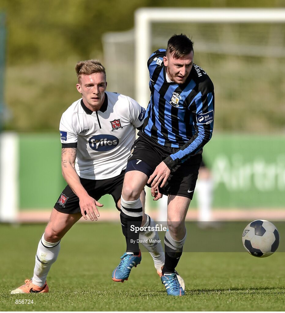 21 April 2014; Sean Brennan, Athlone Town, in action against John Mountney, Dundalk. Airtricity League Premier Division, Athlone Town v Dundalk, Athlone Town Stadium, Athlone, Co. Westmeath. Picture credit: David Maher / SPORTSFILE